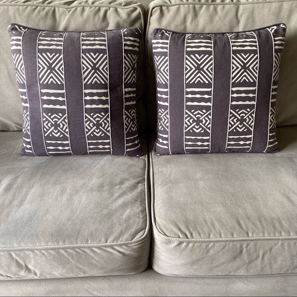 Nordstrom Throw Pillows - Set of 2 - Picture 1 of 8